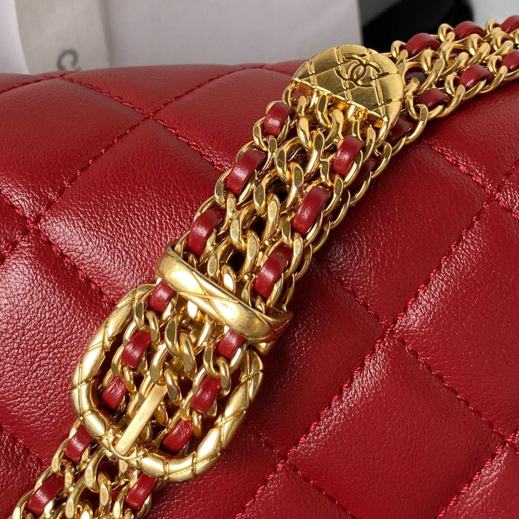 ＣＨＮＥＬSMALL FLAP BAG RED