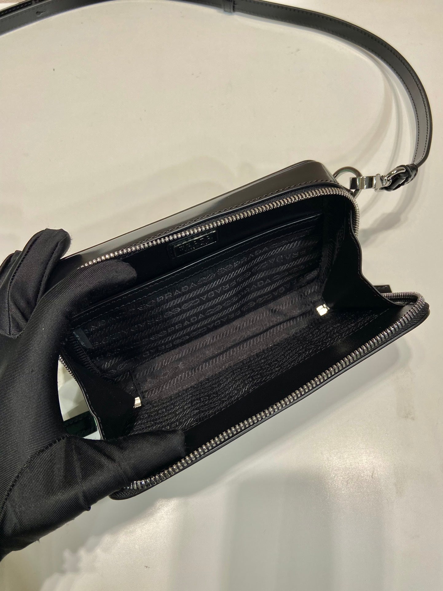 ＰＲＤＡ BANDOLIERA PATENT LEATHER BAG BLACK