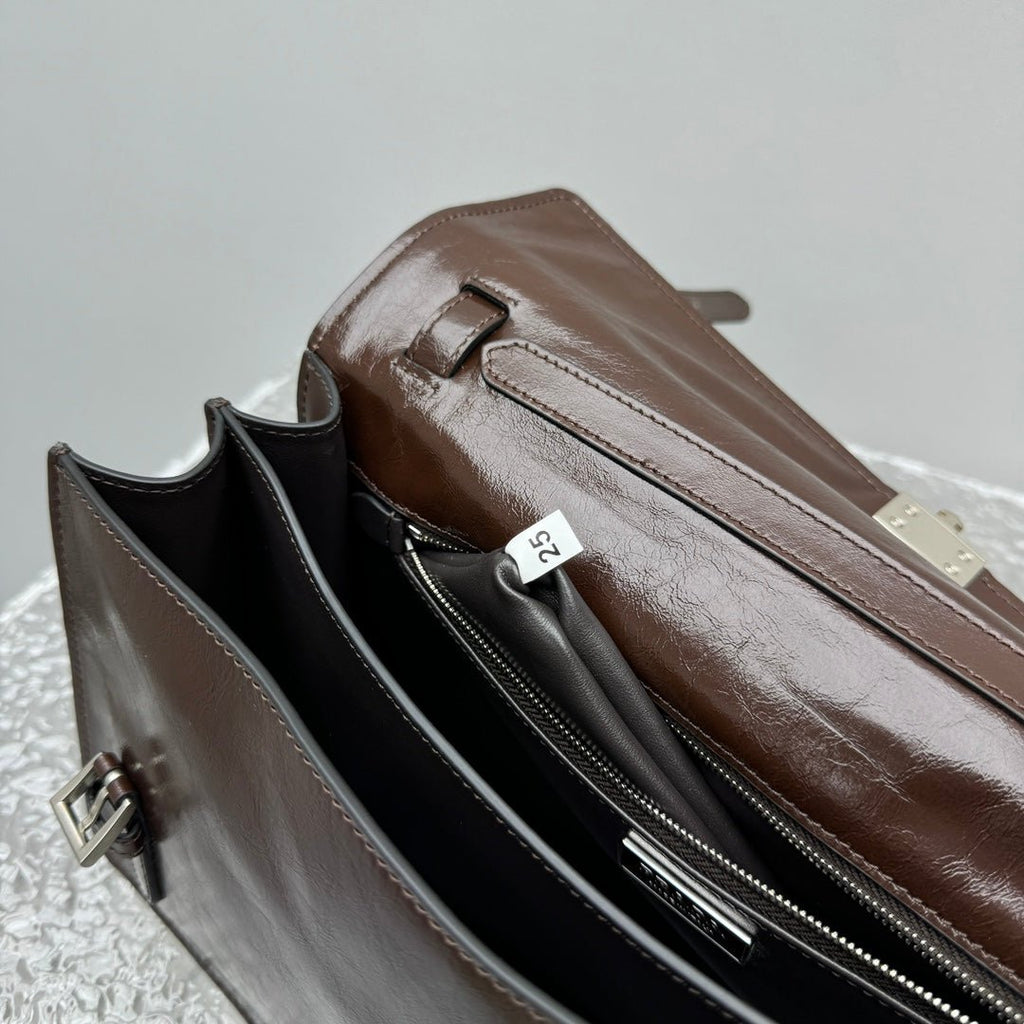 ＰＲＤＡ MEDIUM LEATHER HANDBAG DARK BROWN