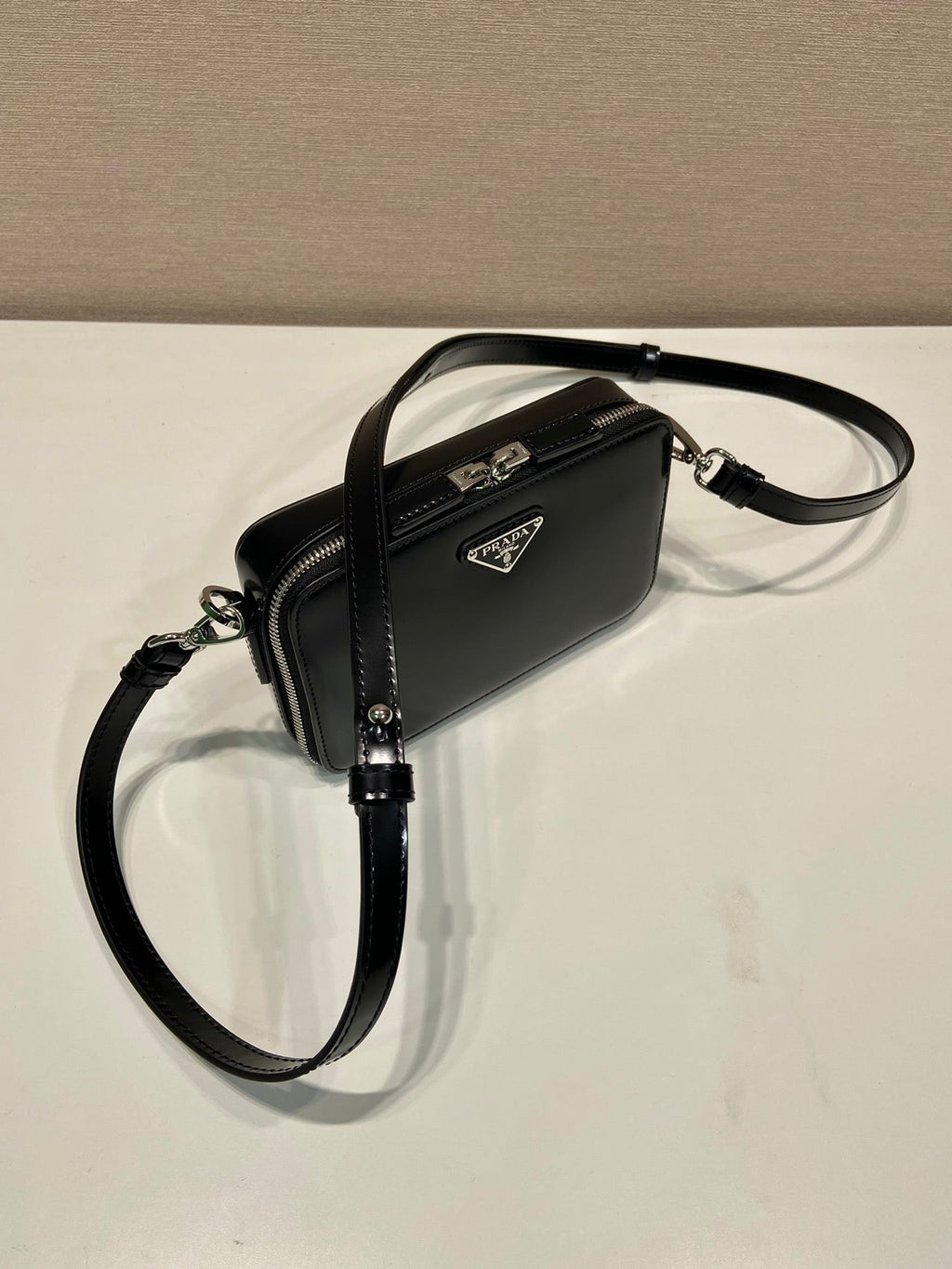 ＰＲＤＡ BANDOLIERA PATENT LEATHER BAG BLACK