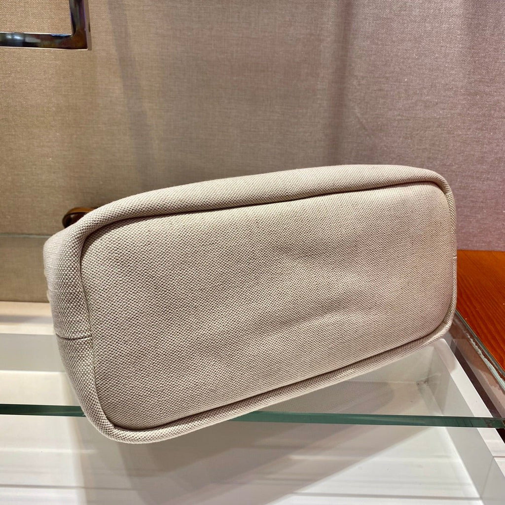 ＰＲＤＡ LINEN BLEND TOTE BAG