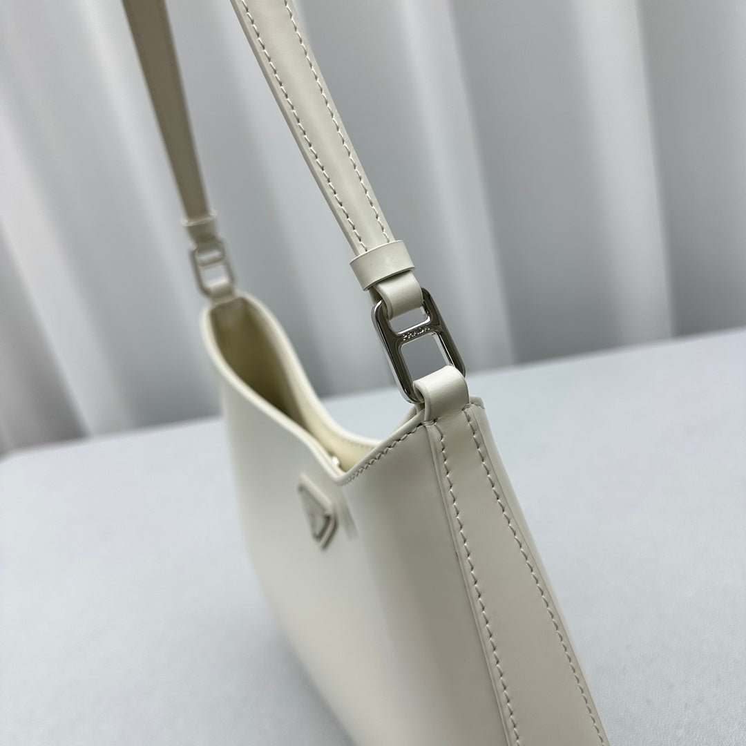 ＰＲＤＡ CLEO BRUSHED LEATHER SHOULDER BAG