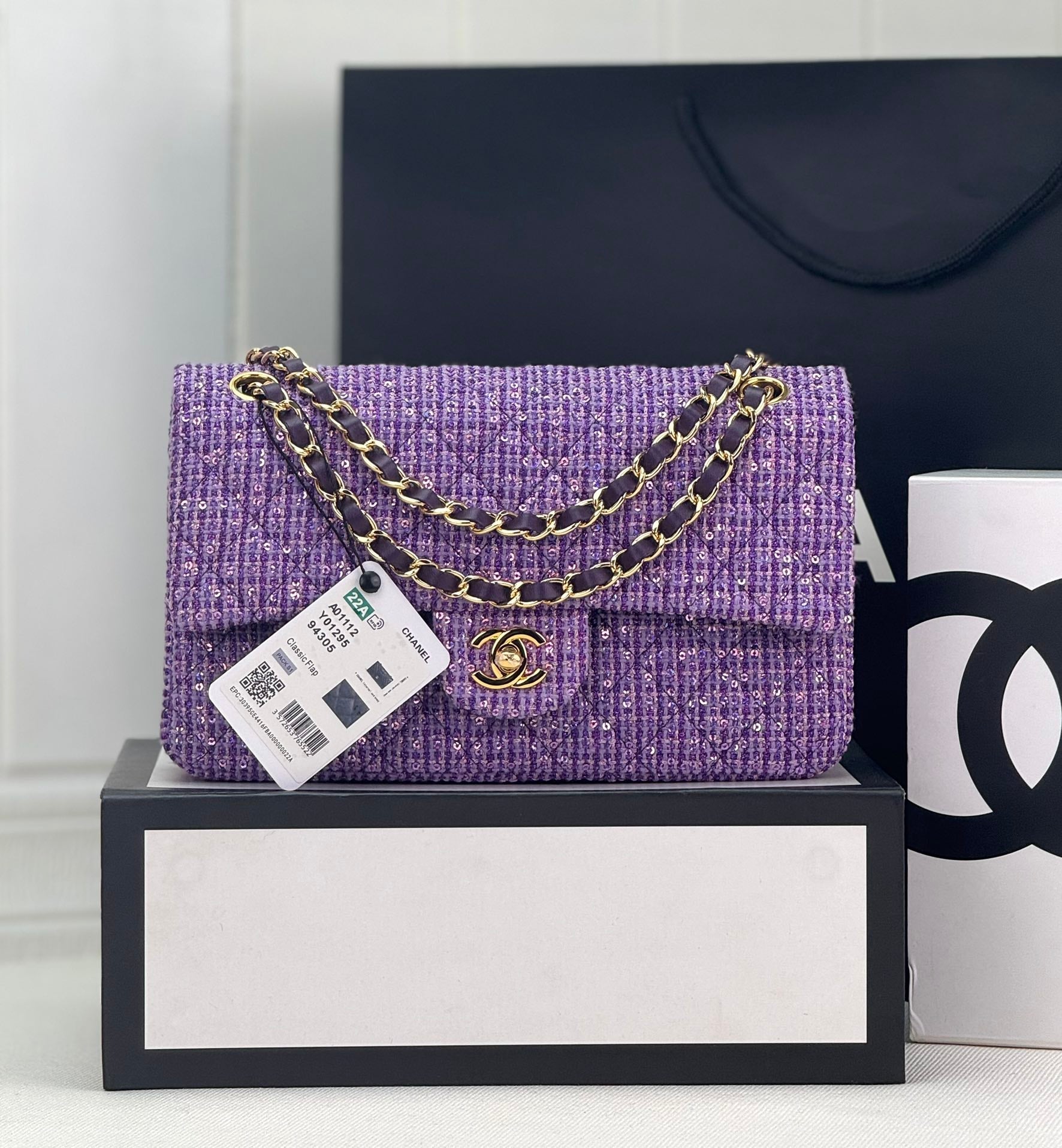 ＣＨＮＥＬCLASSIC 11.12 MEDIUM FLAP BAG