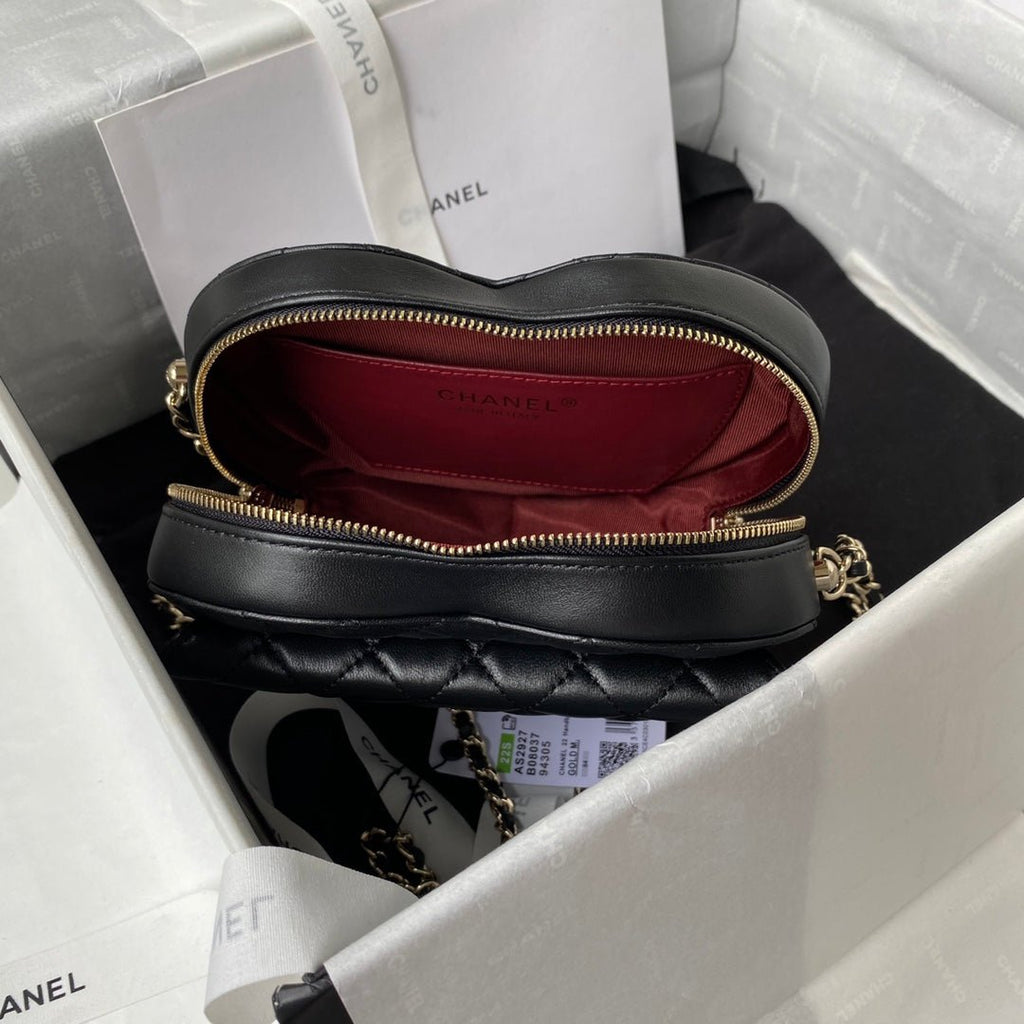 ＣＨＮＥＬHEART BAG  BLACK