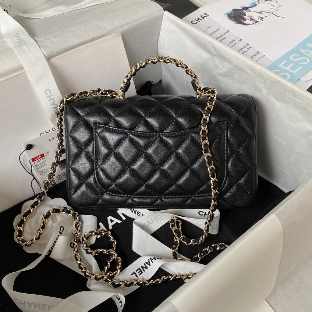 ＣＨＮＥＬFLAP BAG WITH TOP HANDLE BLACK