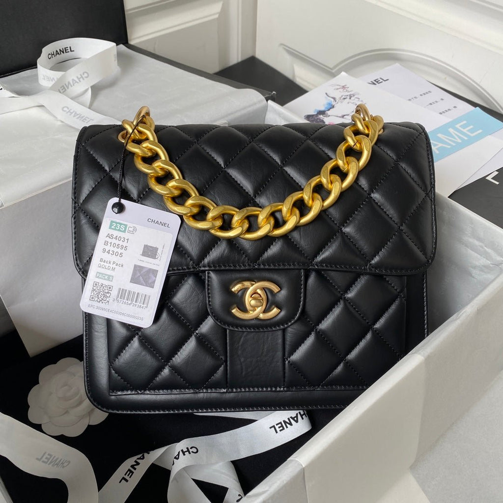 ＣＨＮＥＬCLASSIC FLAP BACKPACK BLACK