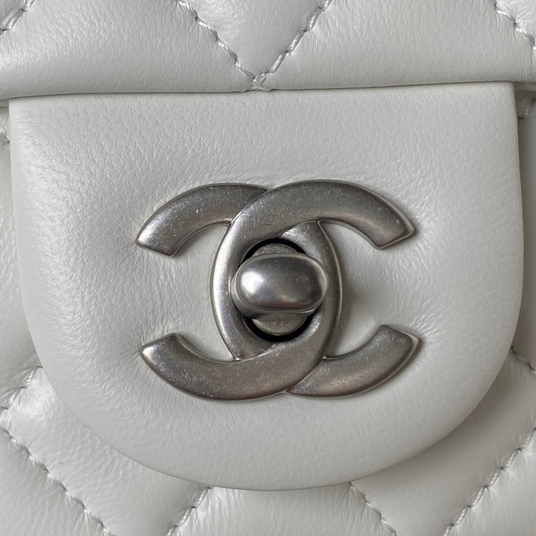ＣＨＮＥＬ MATELASSE MINI FLAP SHOULDER BAG