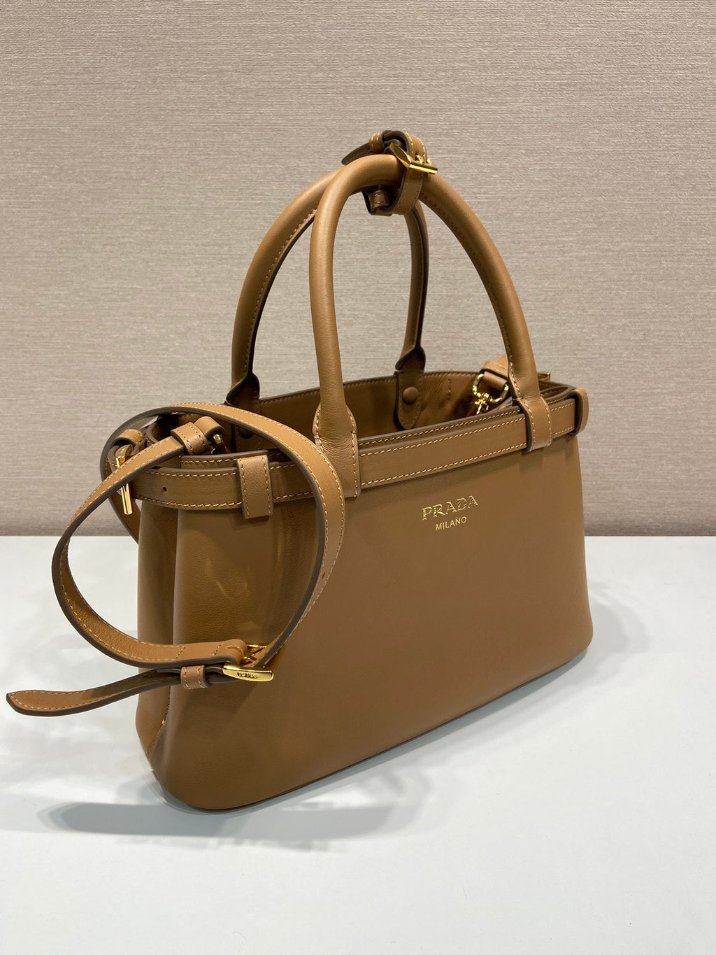ＰＲＤＡ BUCKLE SMALL LEATHER HANDBAG WITH DOUBLE BELT CARAMEL