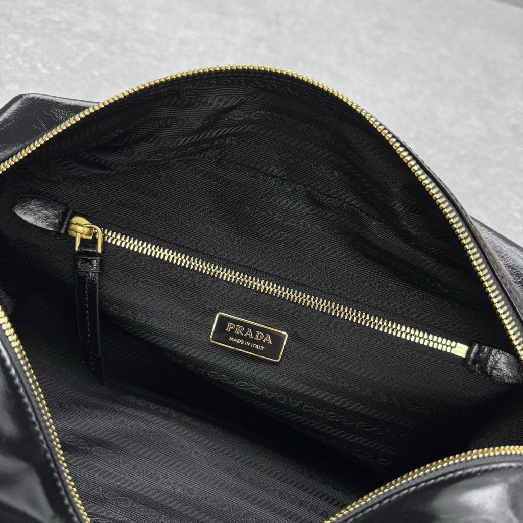 ＰＲＤＡ DANGLE MEDIUM LEATHER TOP-HANDLE BAG