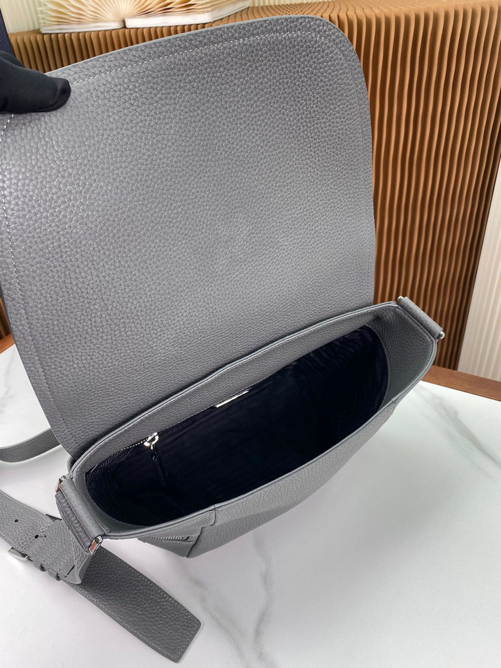 ＰＲＤＡ LEATHER FLAP BAG WITH SHOULDER STRAP GREY