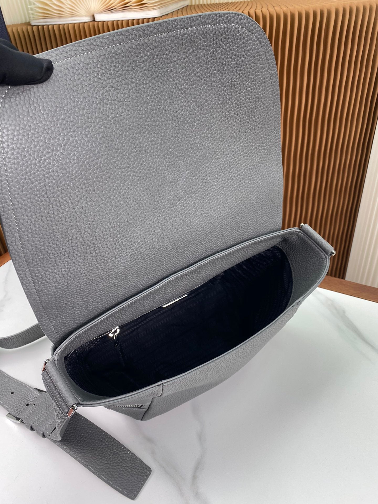 ＰＲＤＡ LEATHER FLAP BAG WITH SHOULDER STRAP GREY