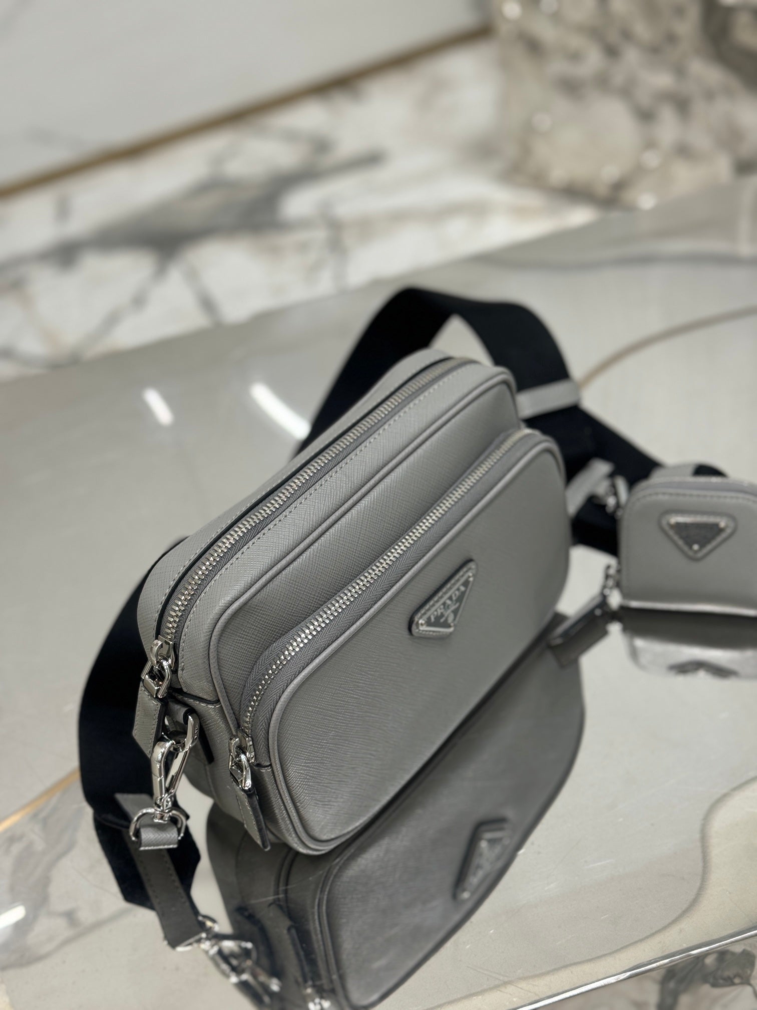 ＰＲＤＡ SAFFIANO LEATHER SHOULDER BAG MARBLE GRAY