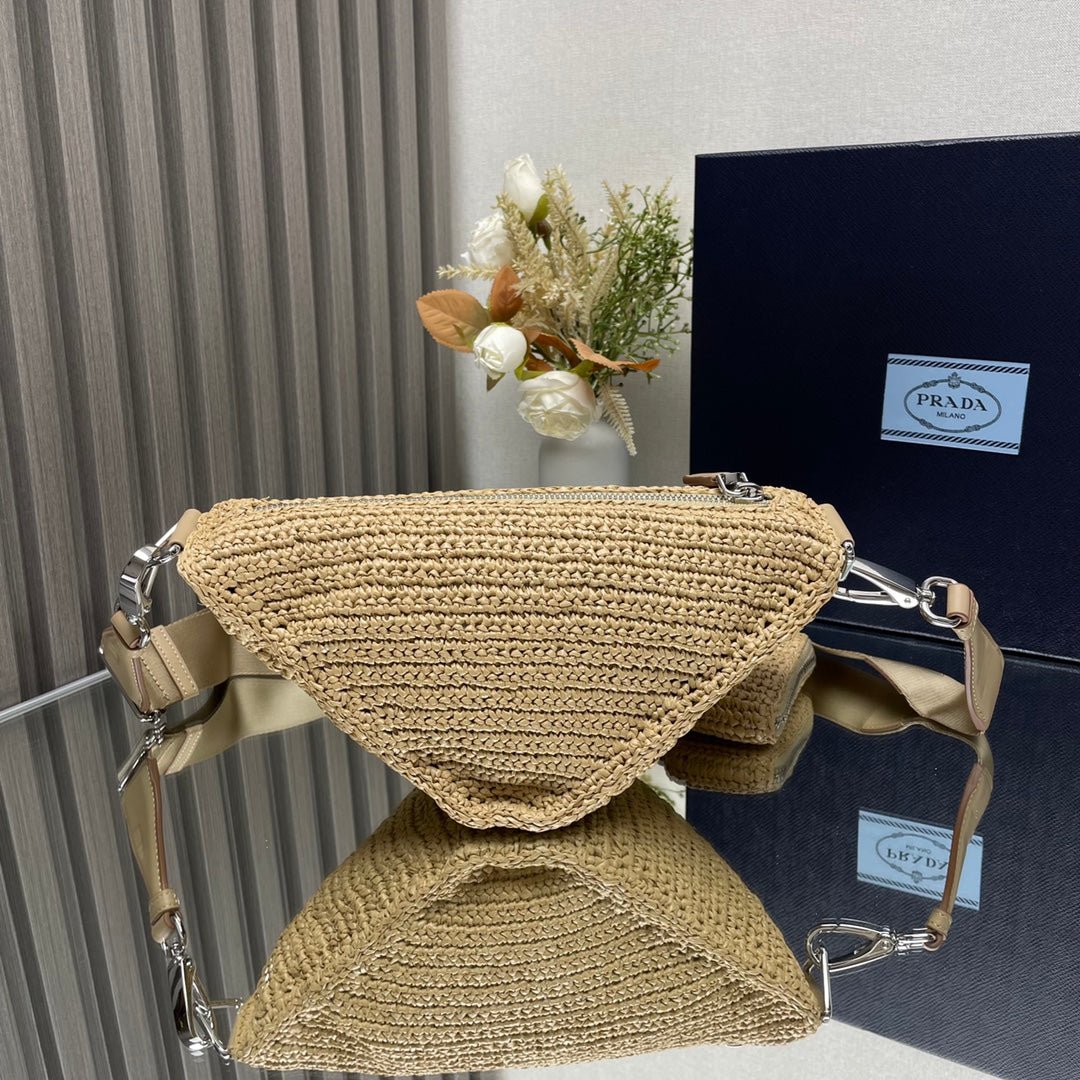 ＰＲＤＡ RAFFIA TRIANGLE CROSSBODY BAG