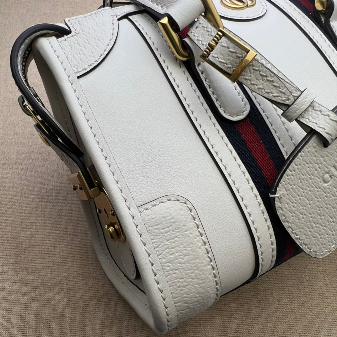 ＧＣＣＩGG SMALL TOP HANDLE BAG WHITE