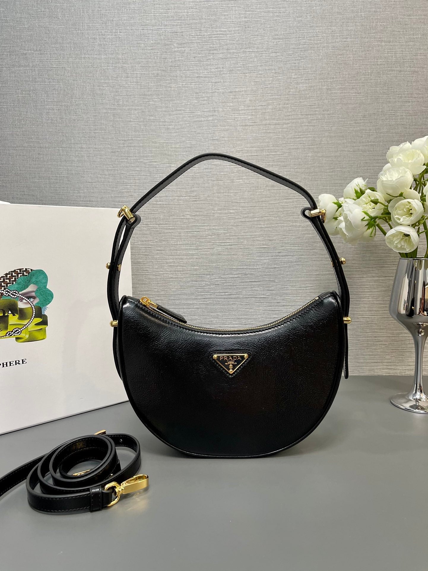 ＰＲＤＡ ARQUÉ SMALL LEATHER SHOULDER BAG