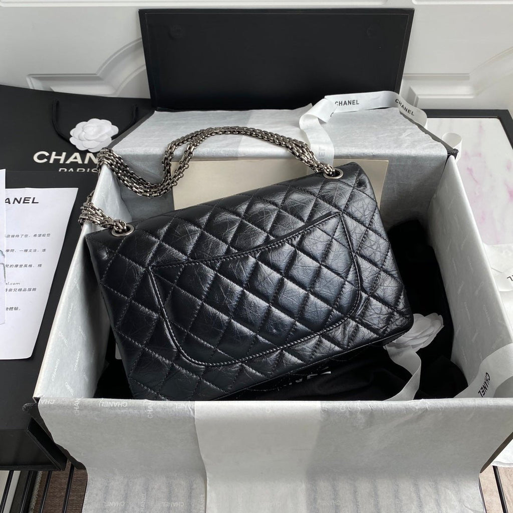 ＣＨＮＥＬ LARGE 2.55 HANDBAG SILVER METAL