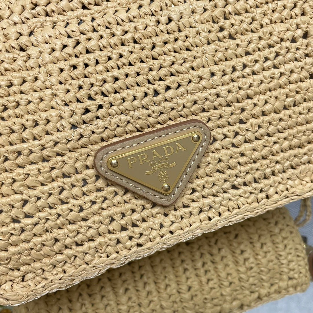 ＰＲＤＡ CROCHET SHOULDER BAG