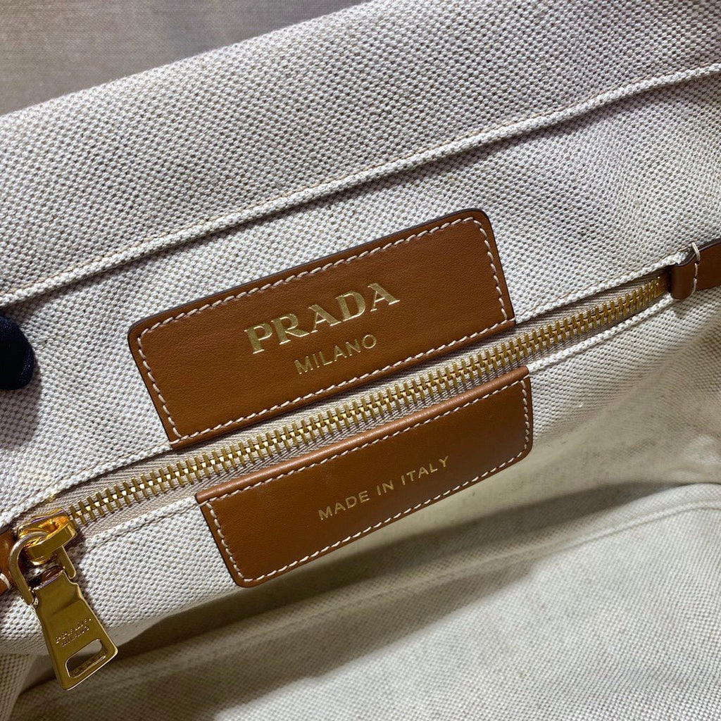 ＰＲＤＡ LINEN BLEND TOTE BAG