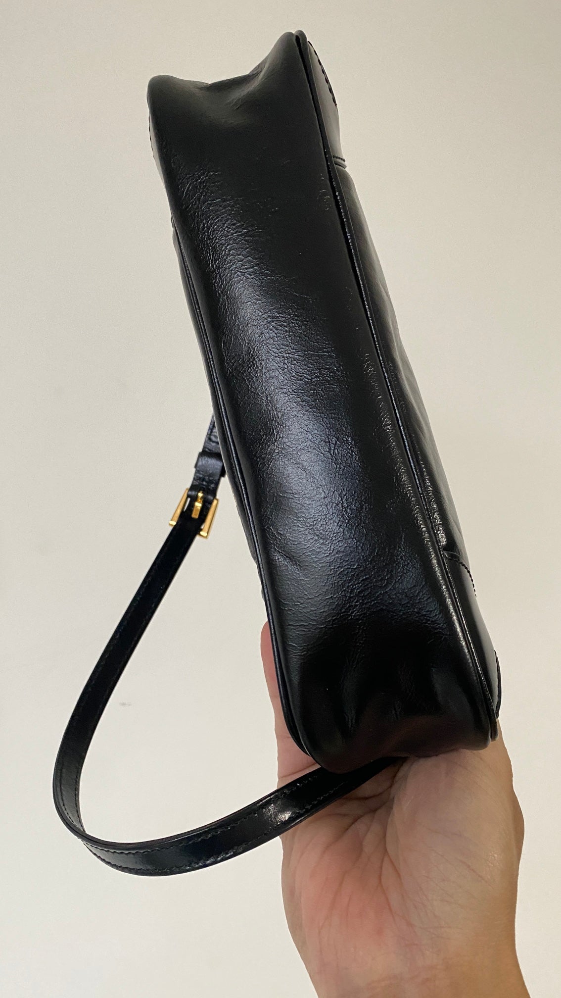 ＰＲＤＡ SMALL RE-EDITION 2002 LEATHER SHOULDER BAG