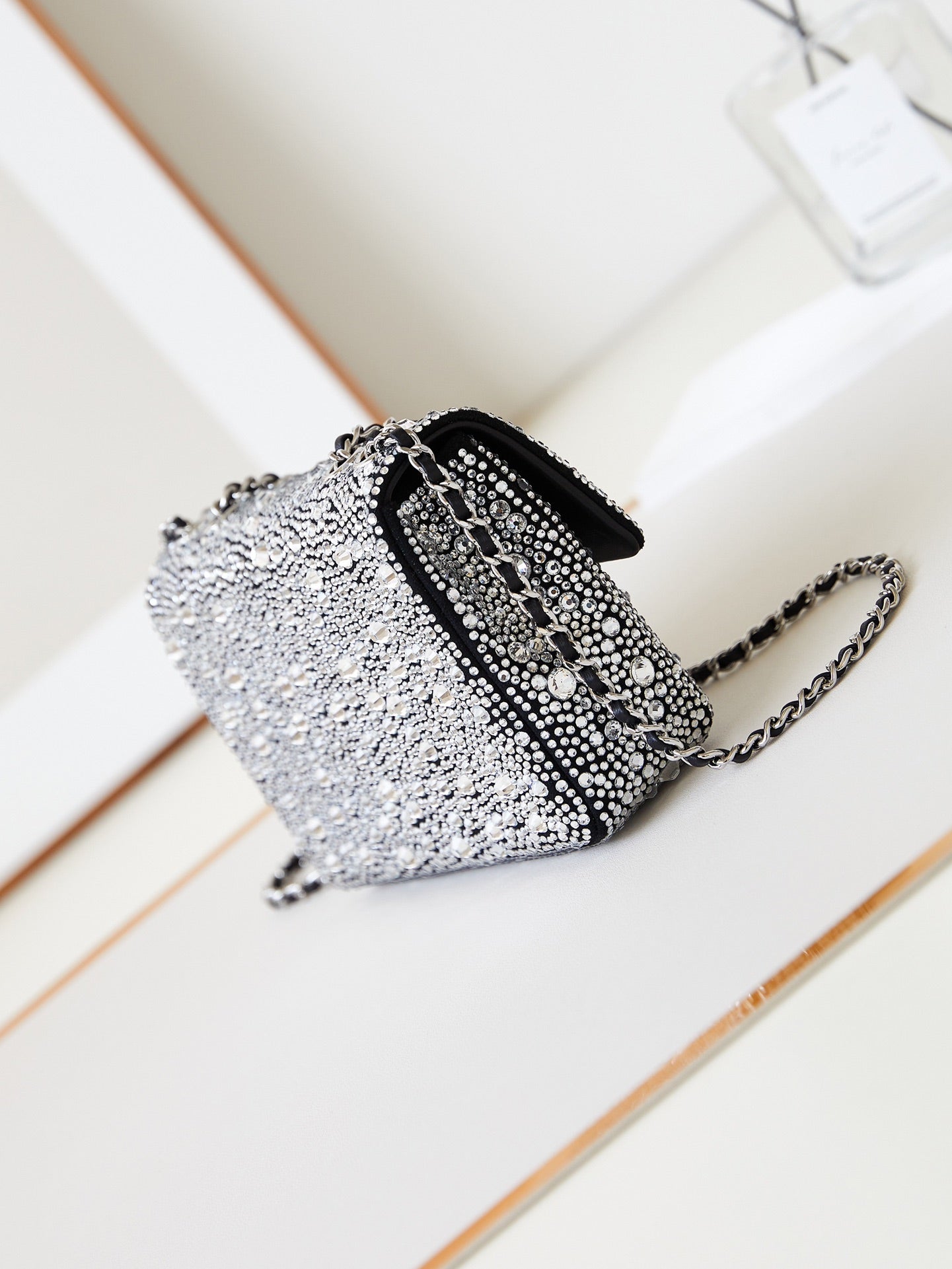 ＣＨＮＥＬSHOULDER BAG