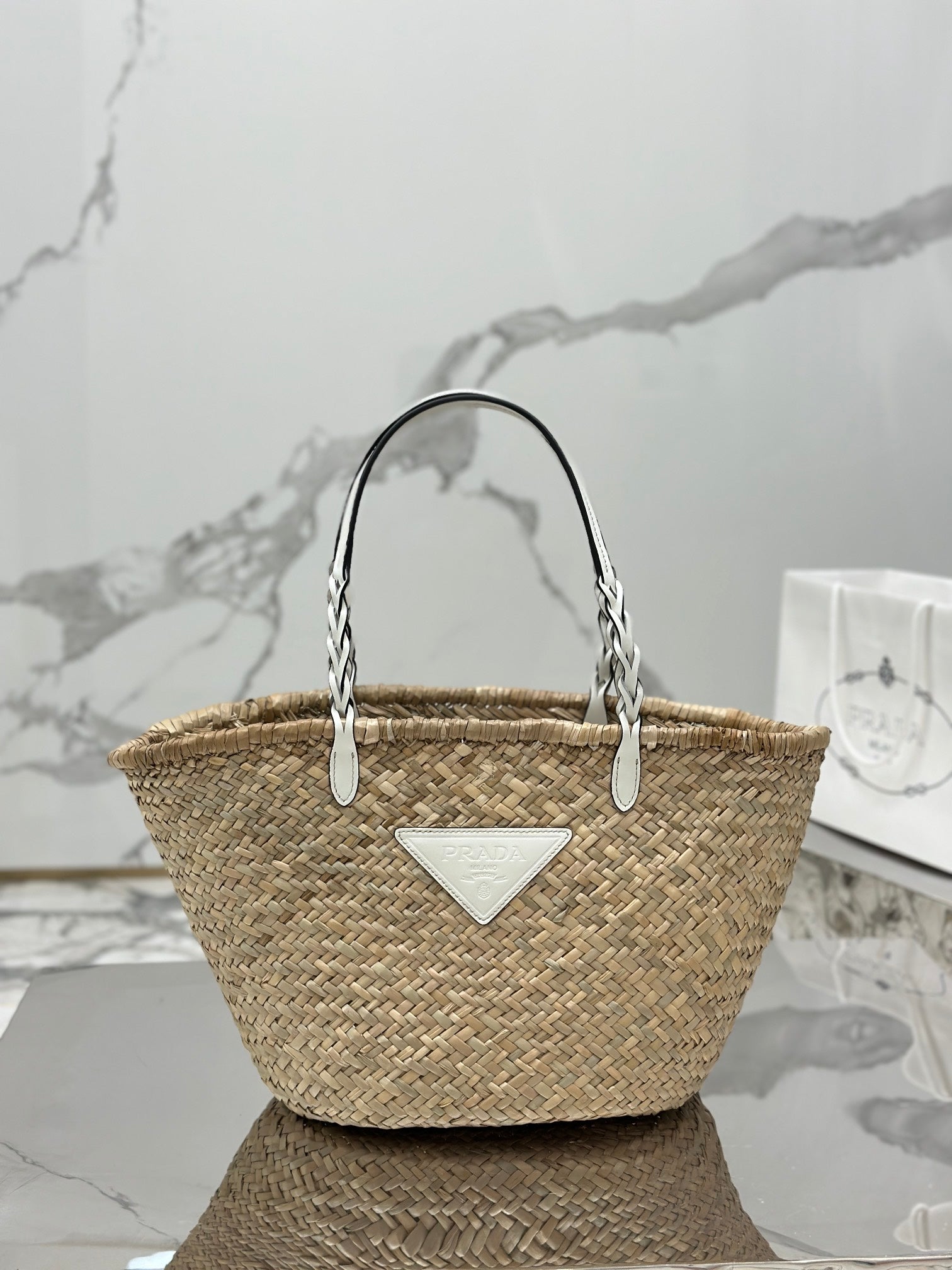 ＰＲＤＡ WOVEN PALM AND LEATHER TOTE BAG