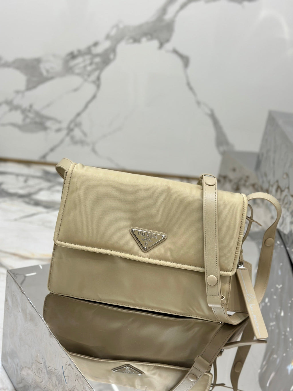 ＰＲＤＡ MEDIUM PADDED RE-NYLON SHOULDER BAG