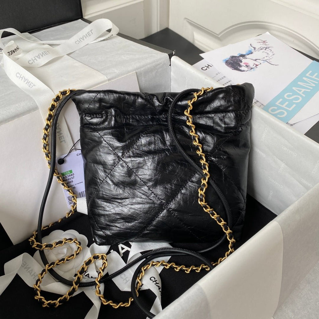 ＣＨＮＥＬ22 MINI HANDBAG BLACK GOLD METAL