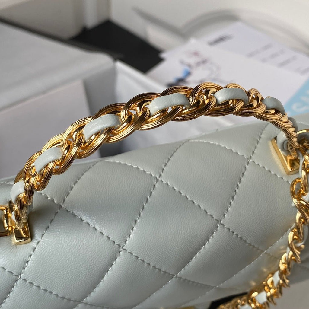 ＣＨＮＥＬSMALL FLAP BAG WITH TOP HANDLE