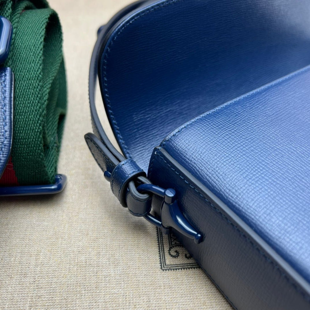 ＧＣＣＩHORSEBIT 1955 SHOULDER SMALL BAG NAVY BLUE