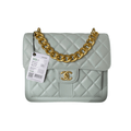 ＣＨＮＥＬCLASSIC FLAP BACKPACK ASH GRAY