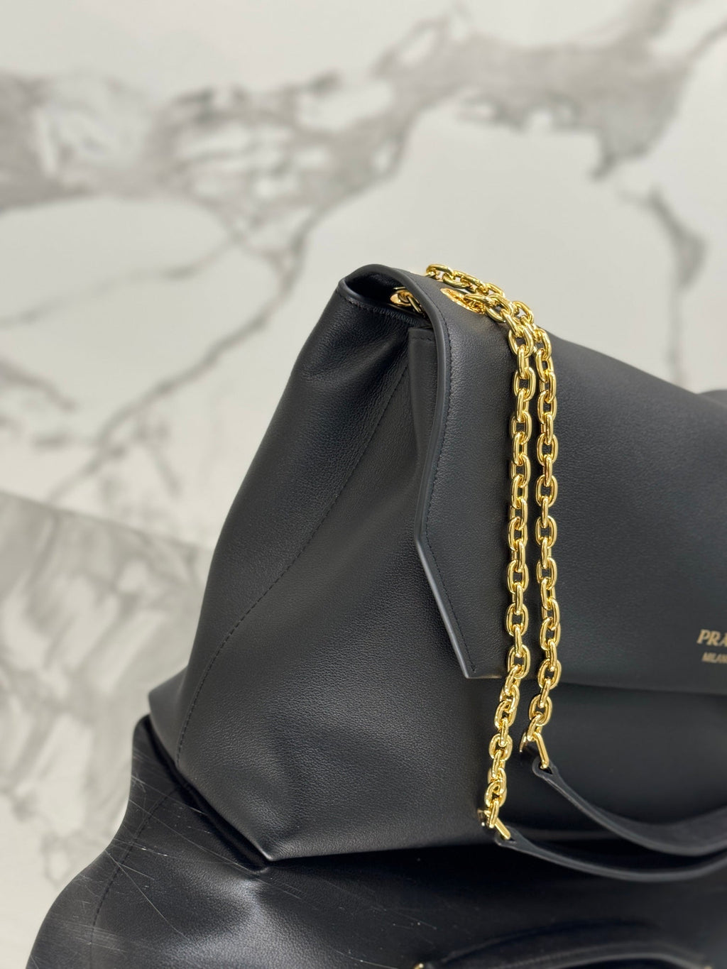 ＰＲＤＡ DOUX LARGE LEATHER SHOULDER BAG BLACK