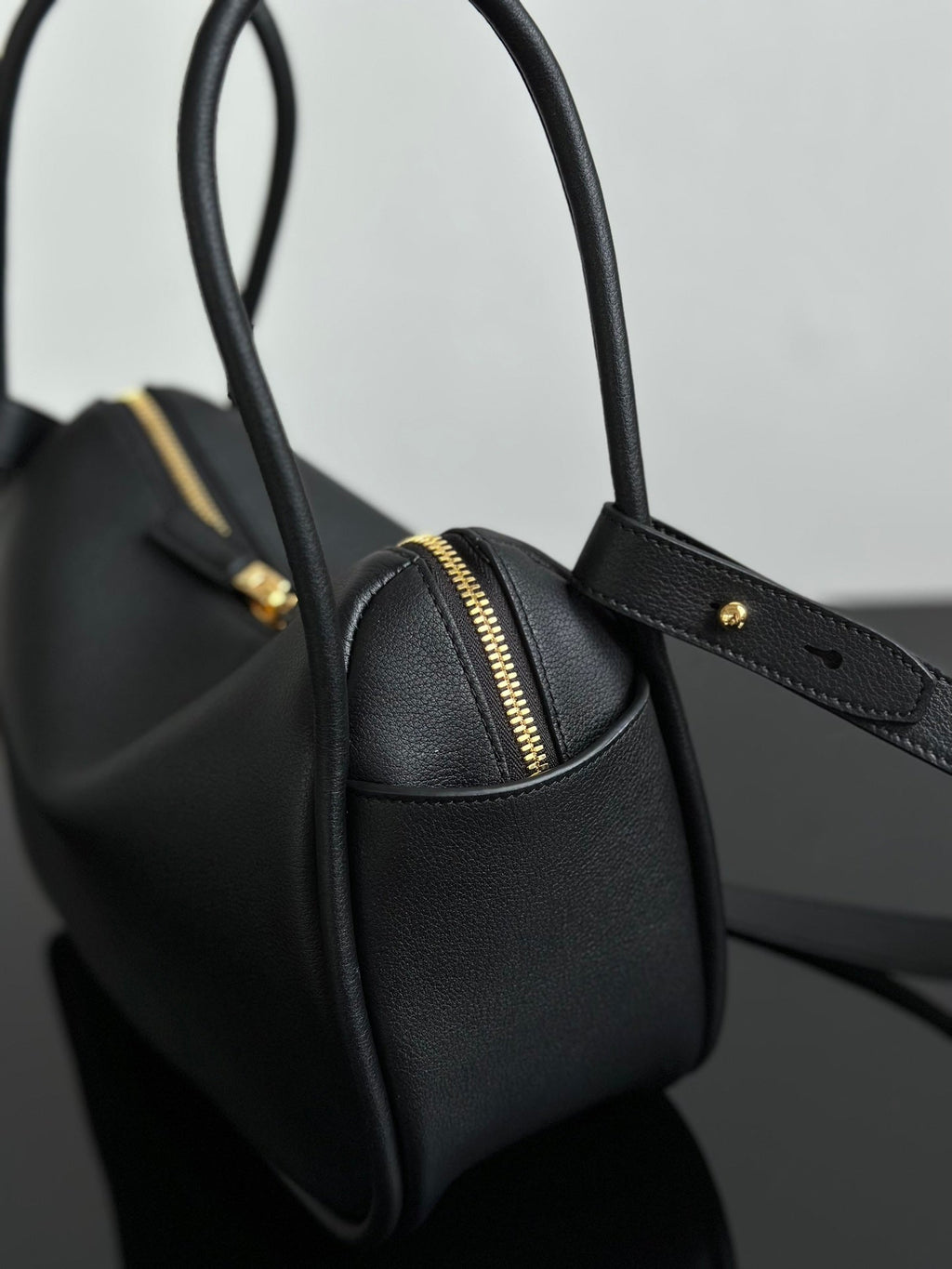 ＰＲＤＡ DARLING LEATHER HANDBAG BLACK