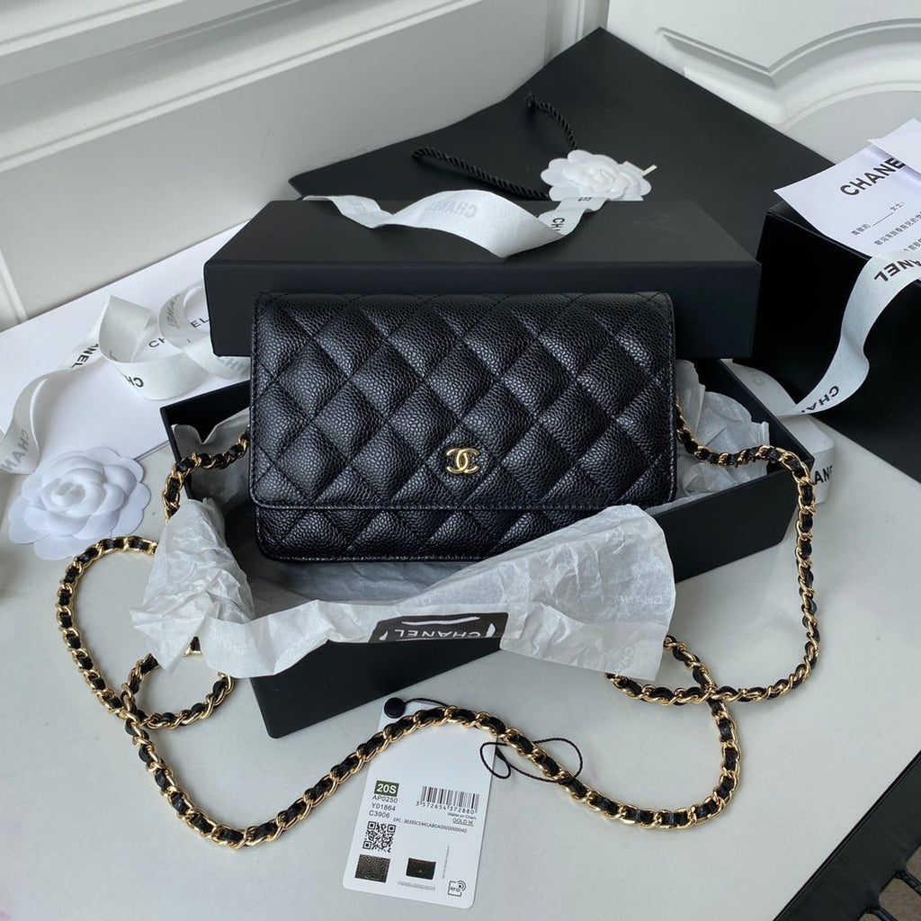 ＣＨＮＥＬCLASSIC WALLET ON CHAIN BLACK