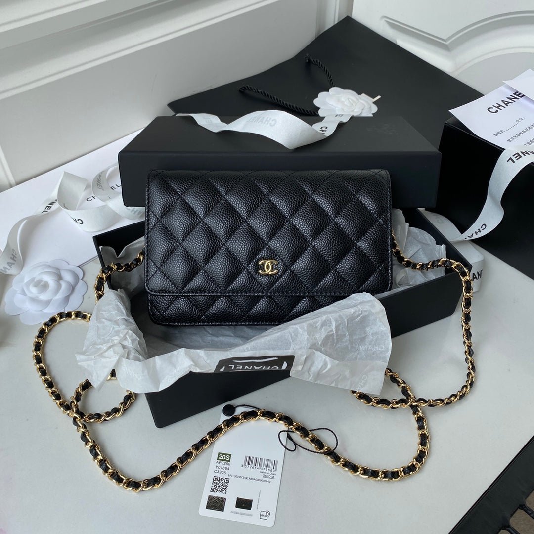 ＣＨＮＥＬCLASSIC WALLET ON CHAIN BLACK