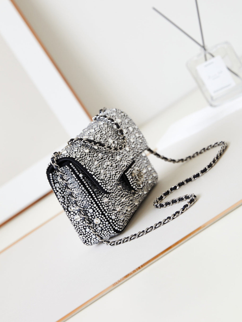 ＣＨＮＥＬSHOULDER BAG