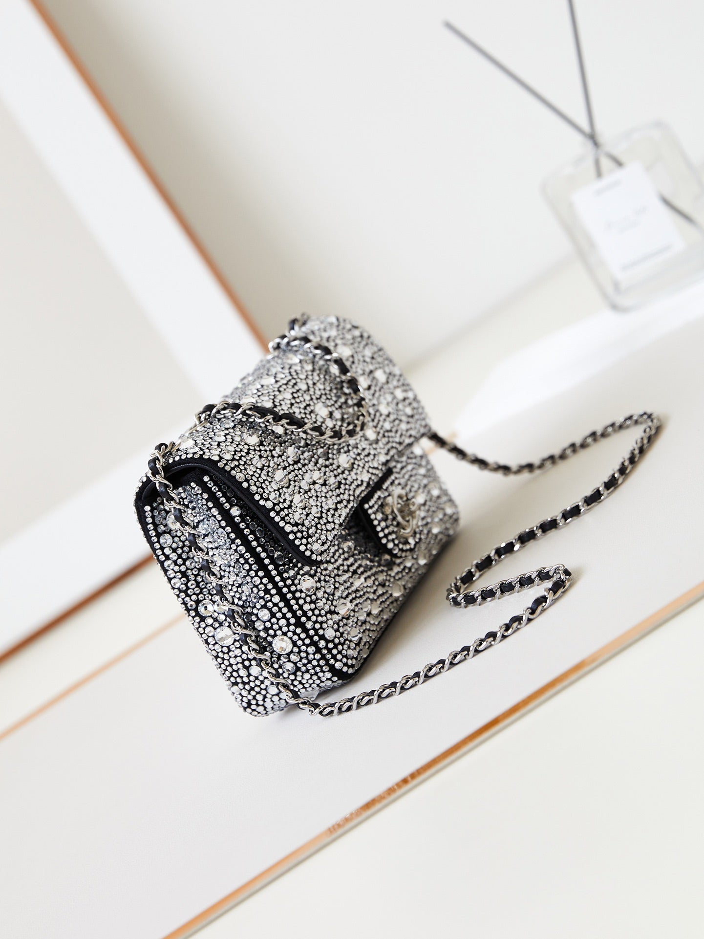 ＣＨＮＥＬSHOULDER BAG