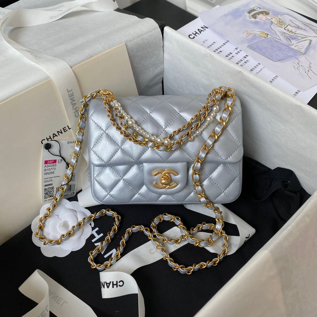 ＣＨＮＥＬ 24P CLASSIC HANDBAG SILVER