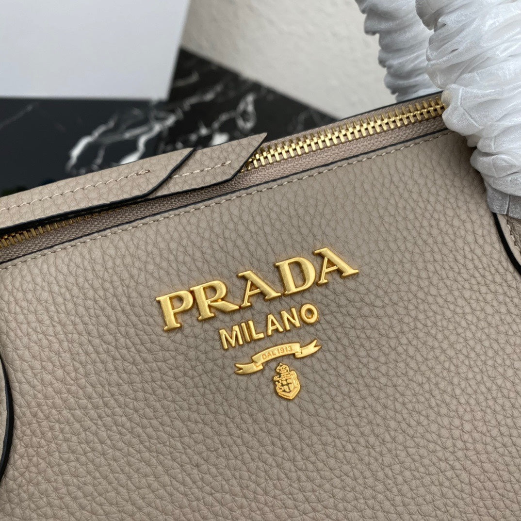 ＰＲＤＡ DAINO LEATHER TOTE BAG BAMBOO GRAY