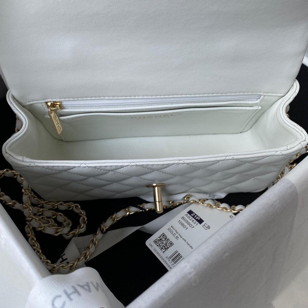 ＣＨＮＥＬMINI FLAP BAG WITH HANDLE LIGHT BLUE