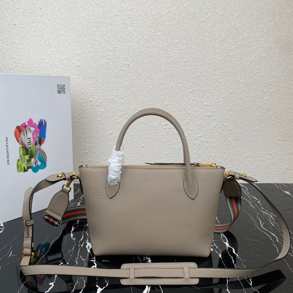 ＰＲＤＡ DAINO LEATHER TOTE BAG BAMBOO GRAY