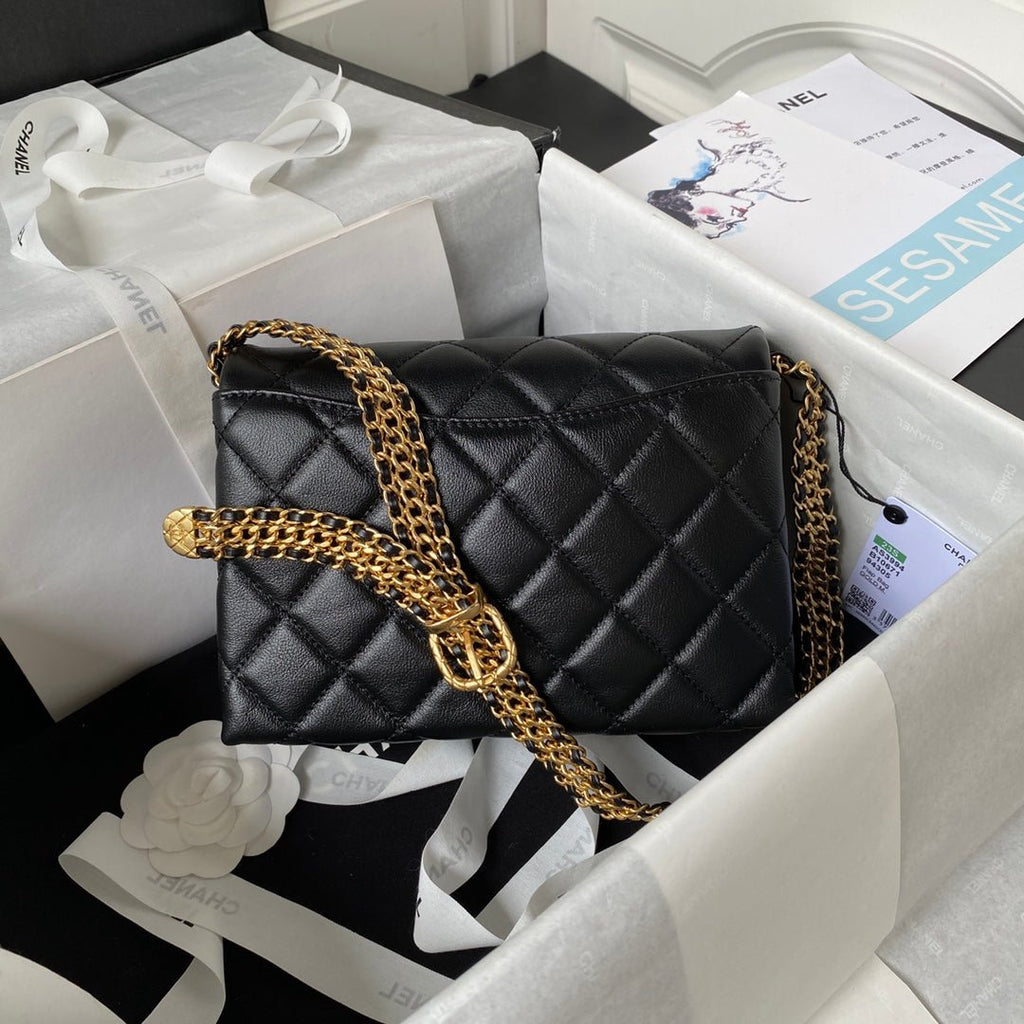 ＣＨＮＥＬSMALL FLAP BAG BLACK