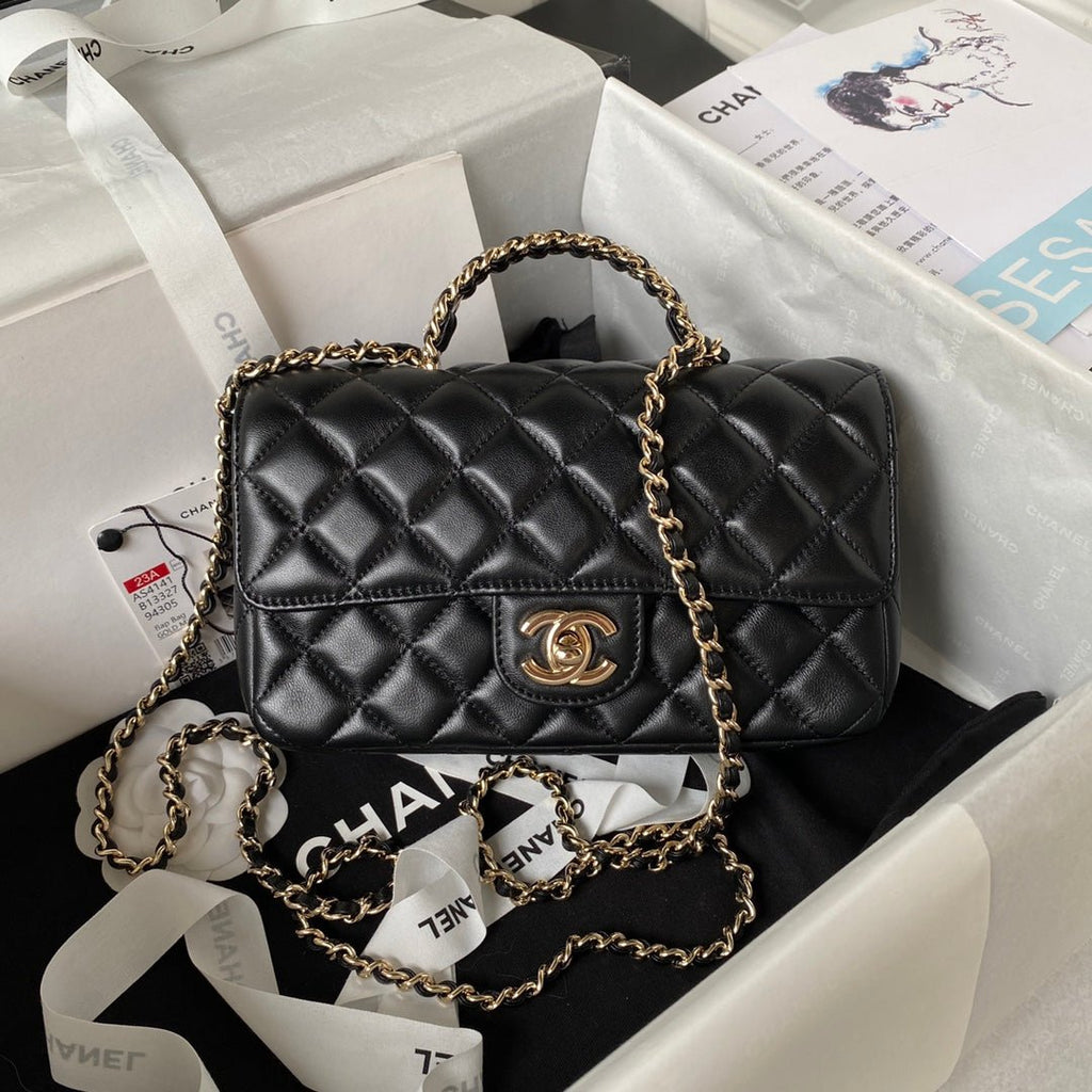 ＣＨＮＥＬFLAP BAG WITH TOP HANDLE BLACK