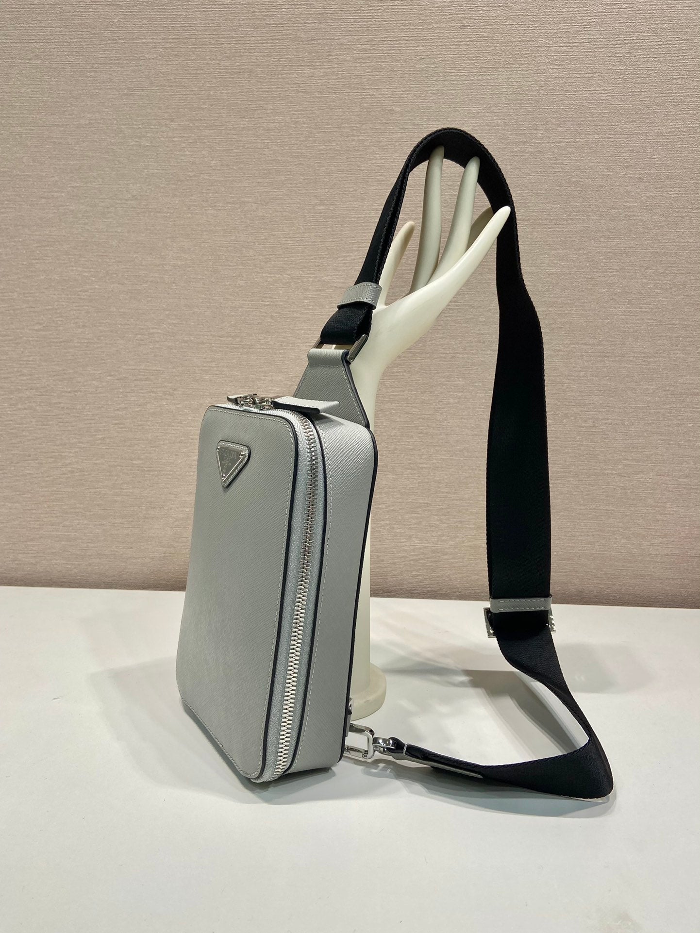 ＰＲＤＡ BRIQUE SAFFIANO LEATHER BAG GRAY