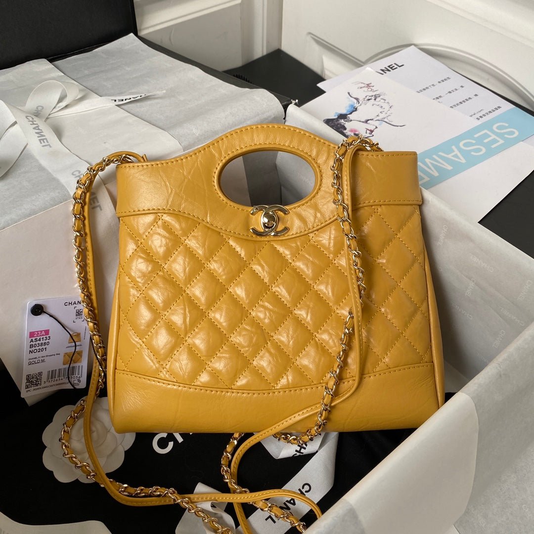 ＣＨＮＥＬ31 MINI SHOPPING BAG EARTH YELLOW