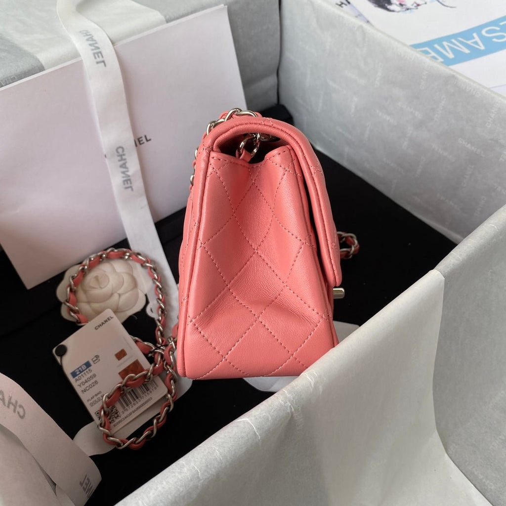 ＣＨＮＥＬCLASSIC FLAP BAG PINK