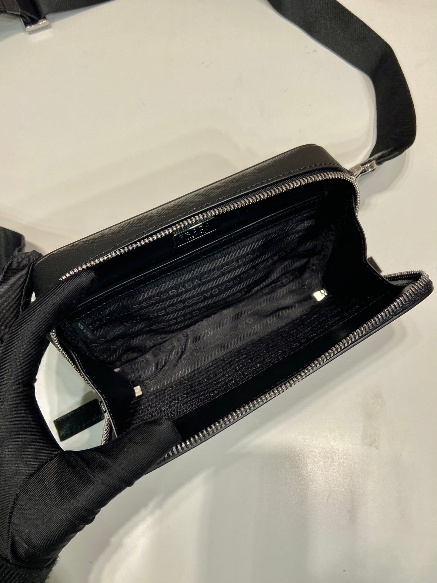 ＰＲＤＡ BANDOLIERA PATENT LEATHER BAG BLACK