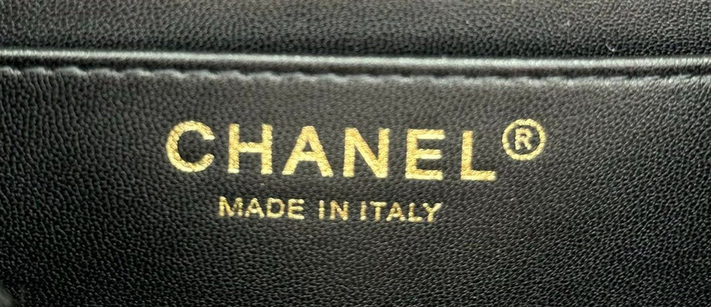 ＣＨＮＥＬCLASSIC SMALL FLAP BAG BLACK
