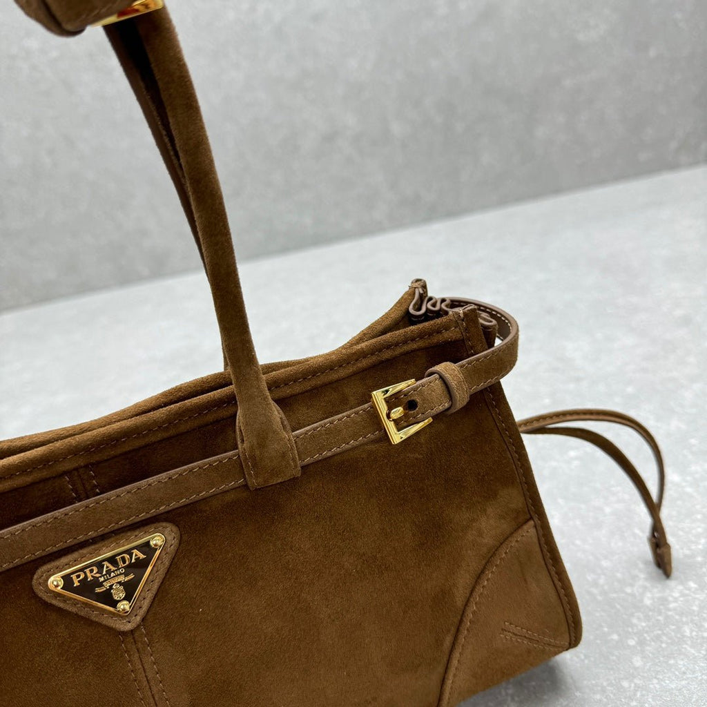 ＰＲＤＡ BONNIE MEDIUM SUEDE HANDBAG CINNAMON