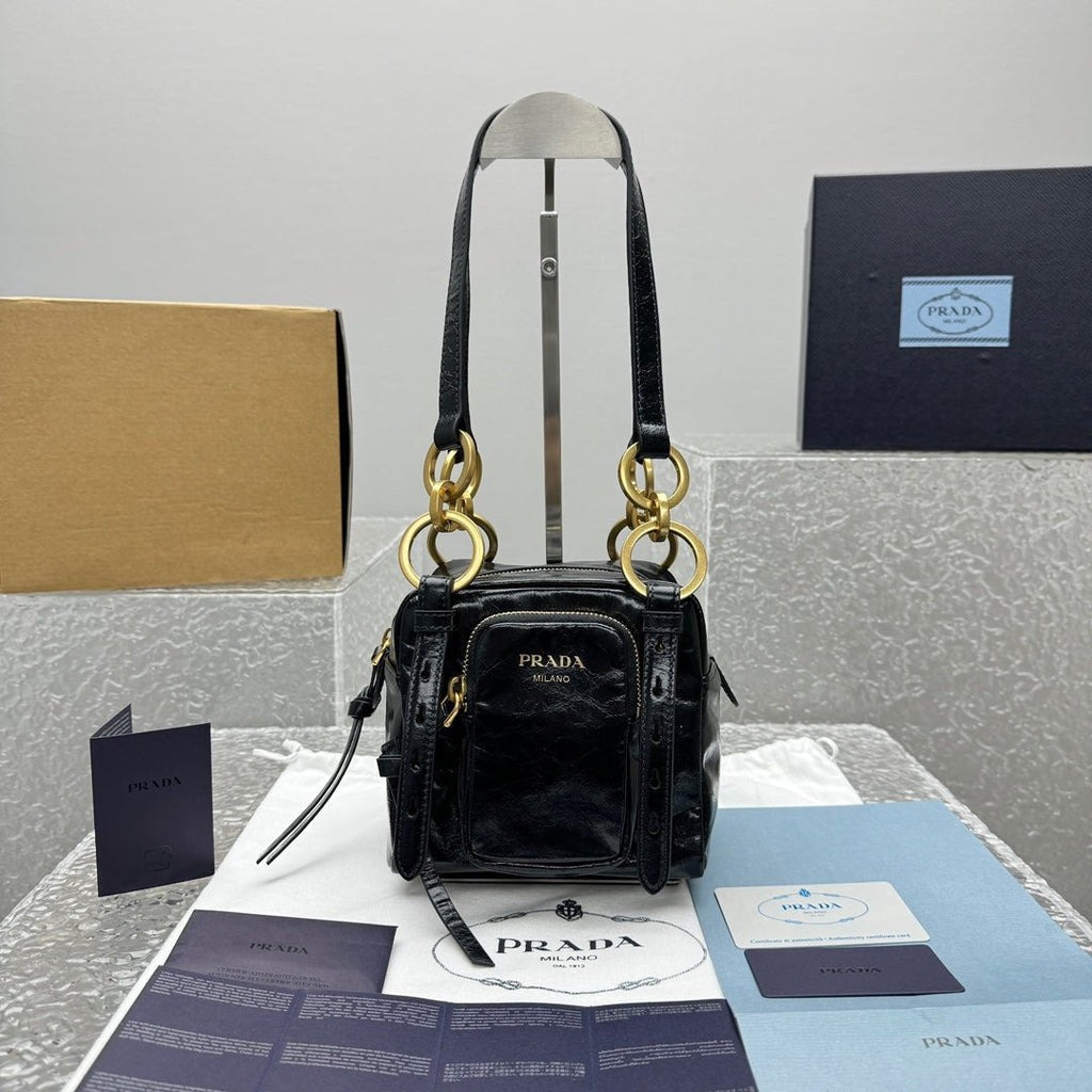 ＰＲＤＡ DANGLE LEATHER TOP-HANDLE MINI-BAG