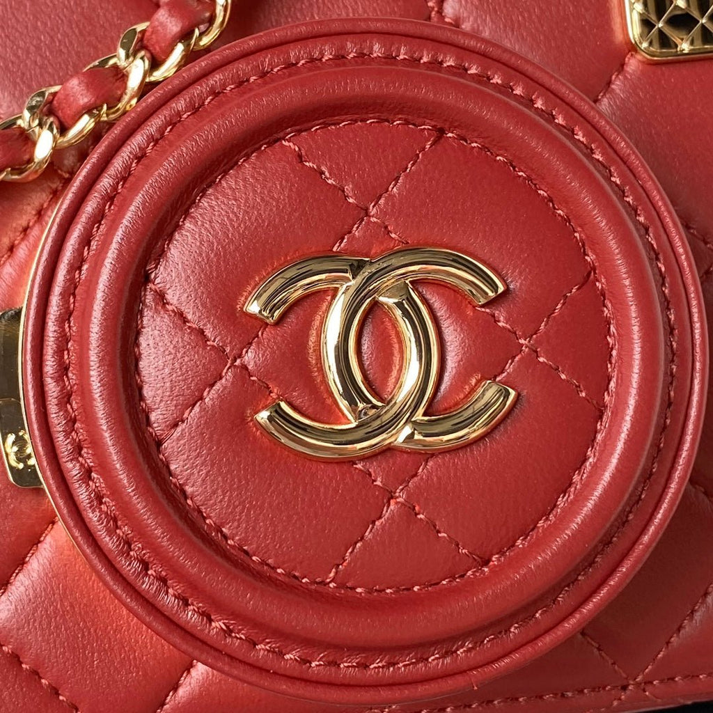 ＣＨＮＥＬCAMERA BAG BURGUNDY